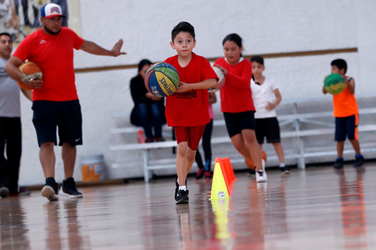 Tiene Saltillo Academia de Básquetbol para niños | Municipio de Saltillo