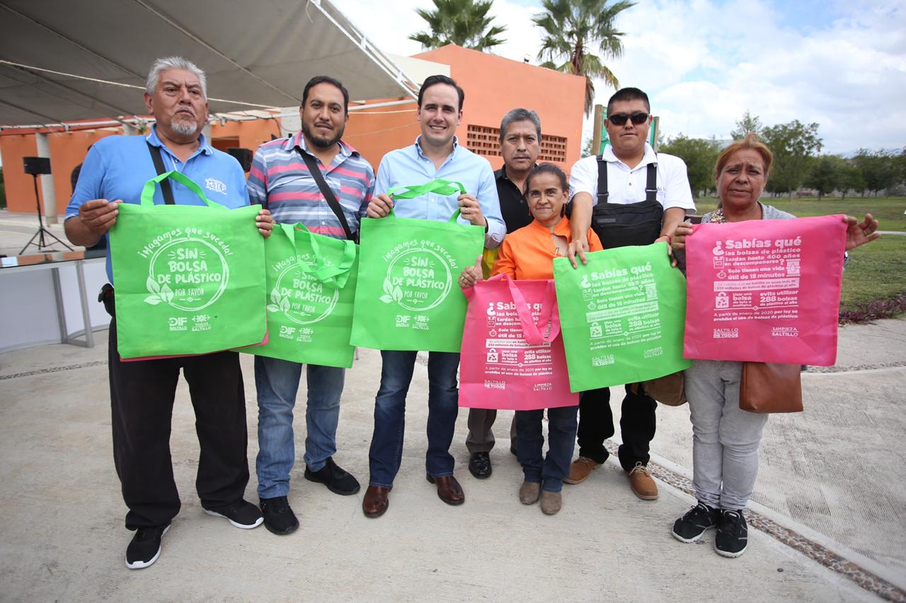Lee más sobre el artículo Presenta Alcalde programa “Sin Bolsa de Plástico por Favor”
